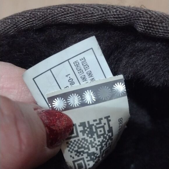 UGG Classic Short II Boot Chocolate Brown Size 6 - Picture 7 of 9